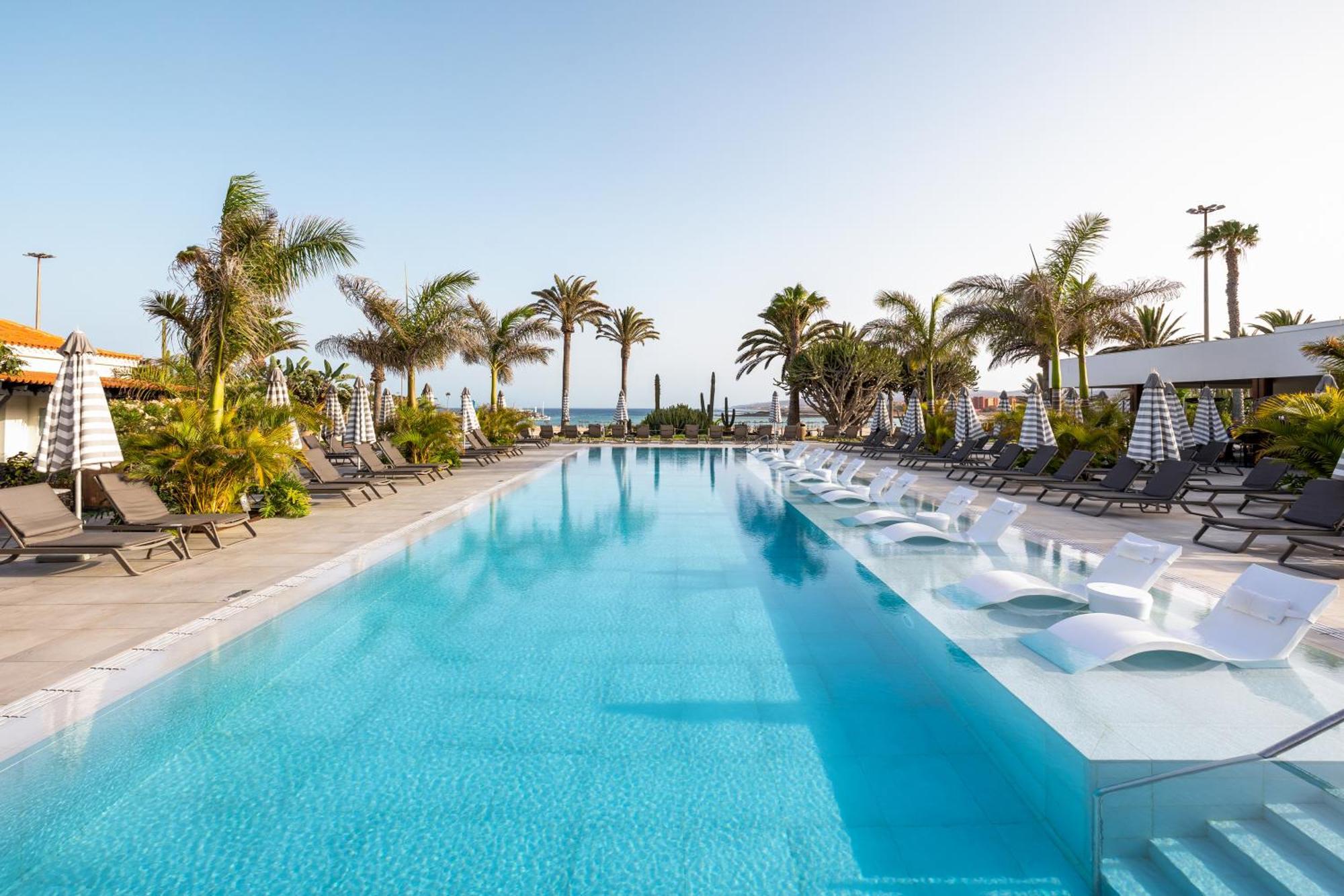 Готель Barcelo Fuerteventura Royal Level - Adults Only Калета-де-Фусте Екстер'єр фото